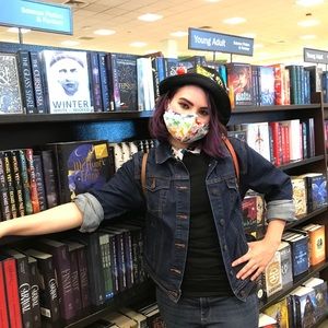 Meet your Posher, Lauren